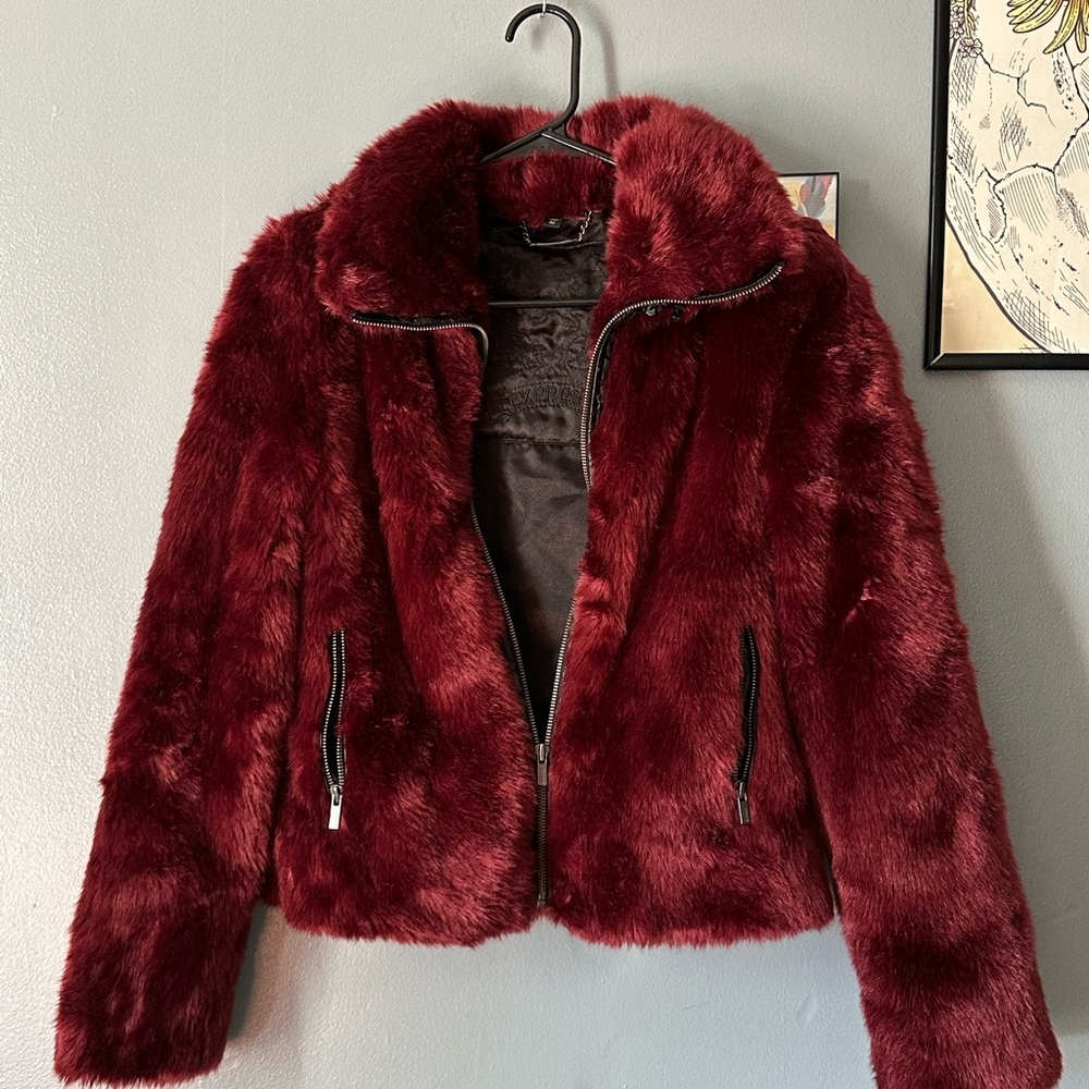 Beautiful fall fluffy express jacket!